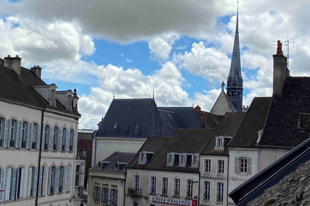 Au Coin Des Hospices Leilighet Beaune  Eksteriør bilde